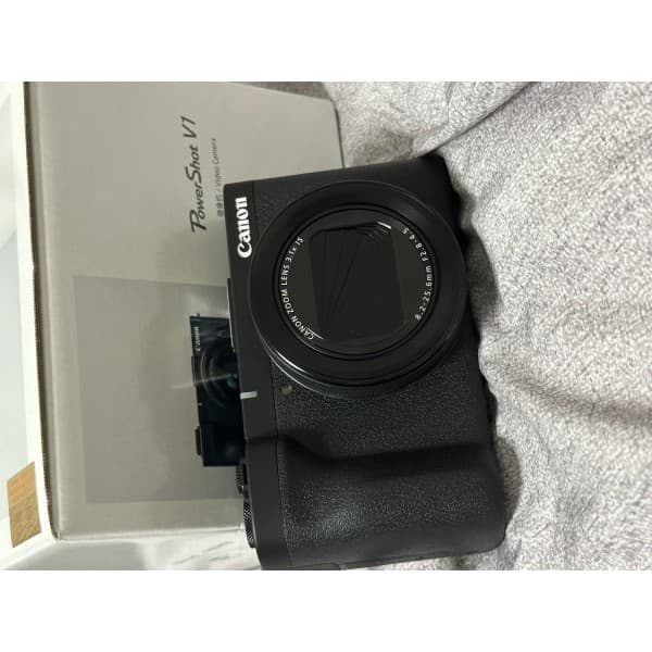 캐논 파워샷 V1